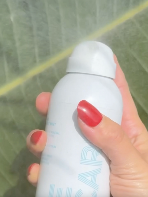 Melt Mist spray